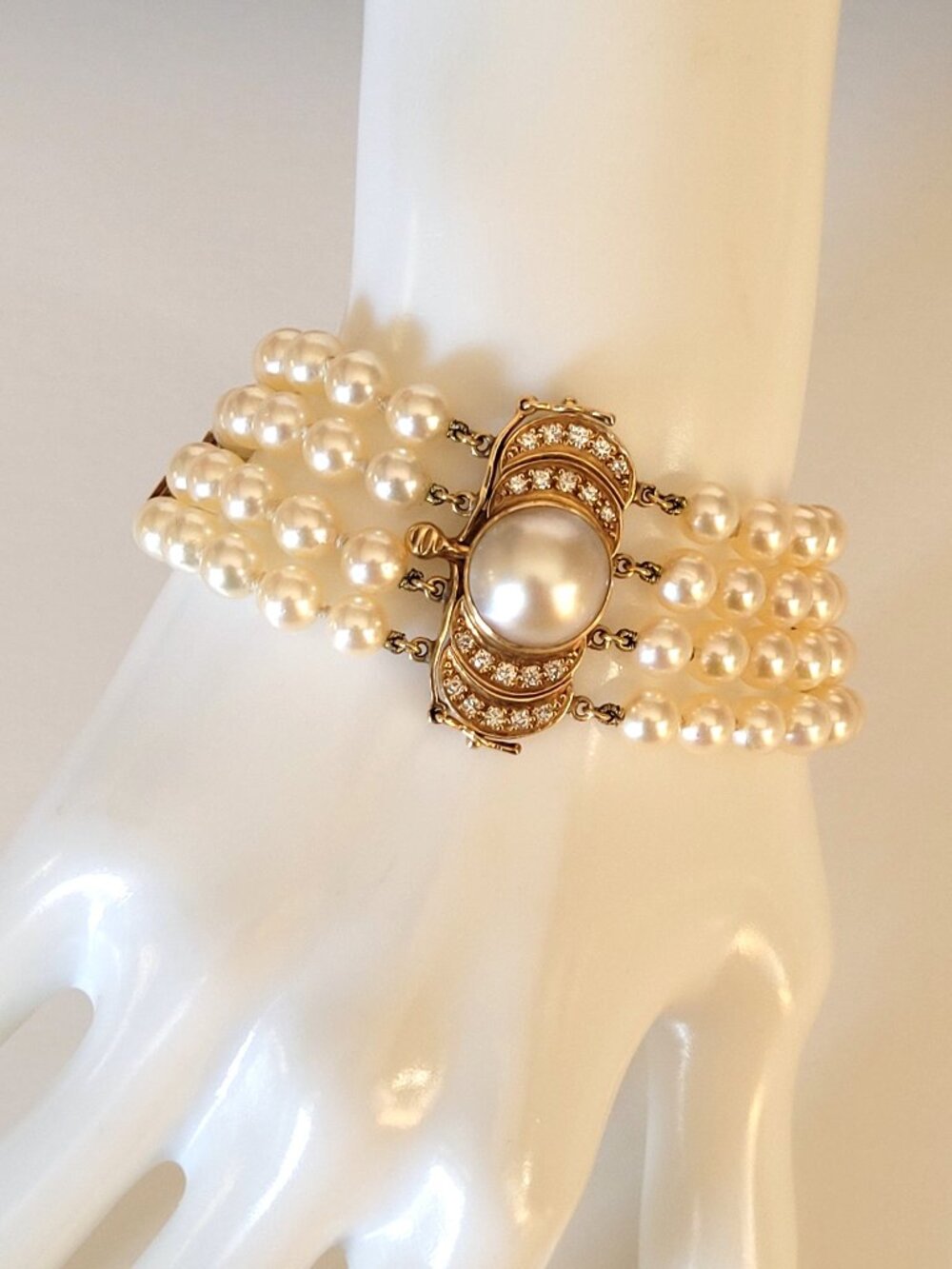 JOSHUA 14K Yellow Gold 4 Strand Saltwater Akoya Pearl 6-5.5mm & Diamond Bracelet